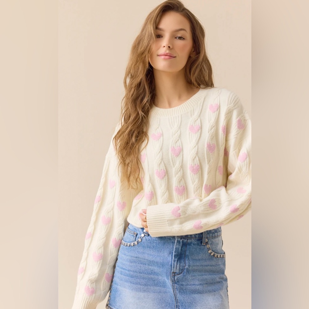 Carmen Cropped Heart Sweater
Altar’d State In: Ivory Pink